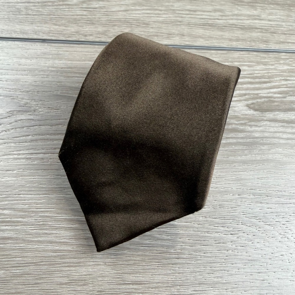 Ralph Lauren Mens Purple Label Silk Necktie HandMade Solid Satin Brown 3.5"